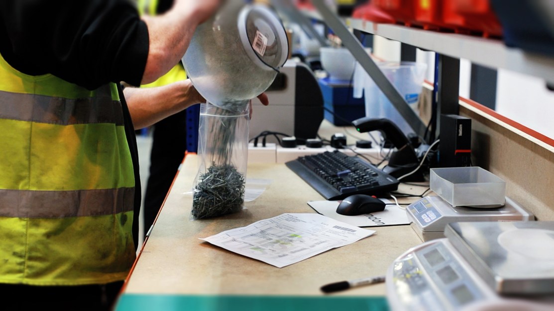 Automatic Inventory Replenishment RFID twinbin system